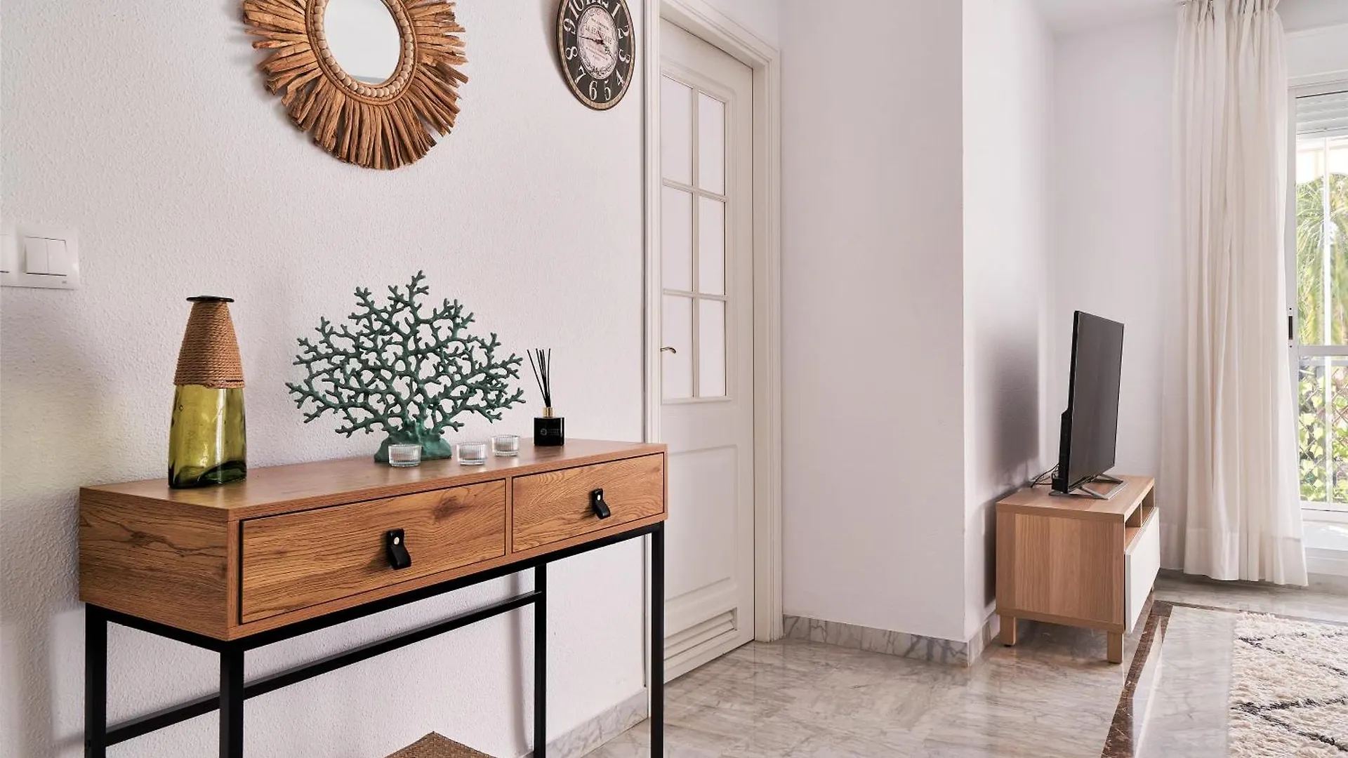Marbella Banus Suites - Banus Rio Verde Beachside